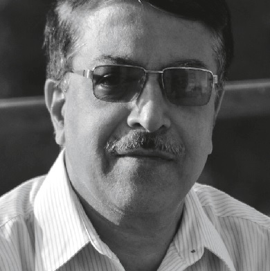 Dr. Krishnabhushan Mahashabde