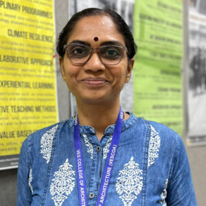 Ar. Kalyani Salvi