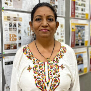 Ar. Vinaya Akare Associate Professor